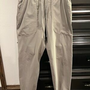 lululemon athletica Men's Tan Cargo Pants